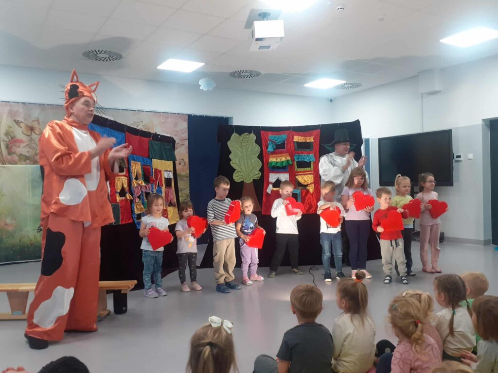 571702679 1452905083128604 7174370600177192956 N