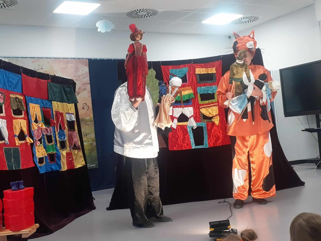 574507864 1452905183128594 43293452942535082 N