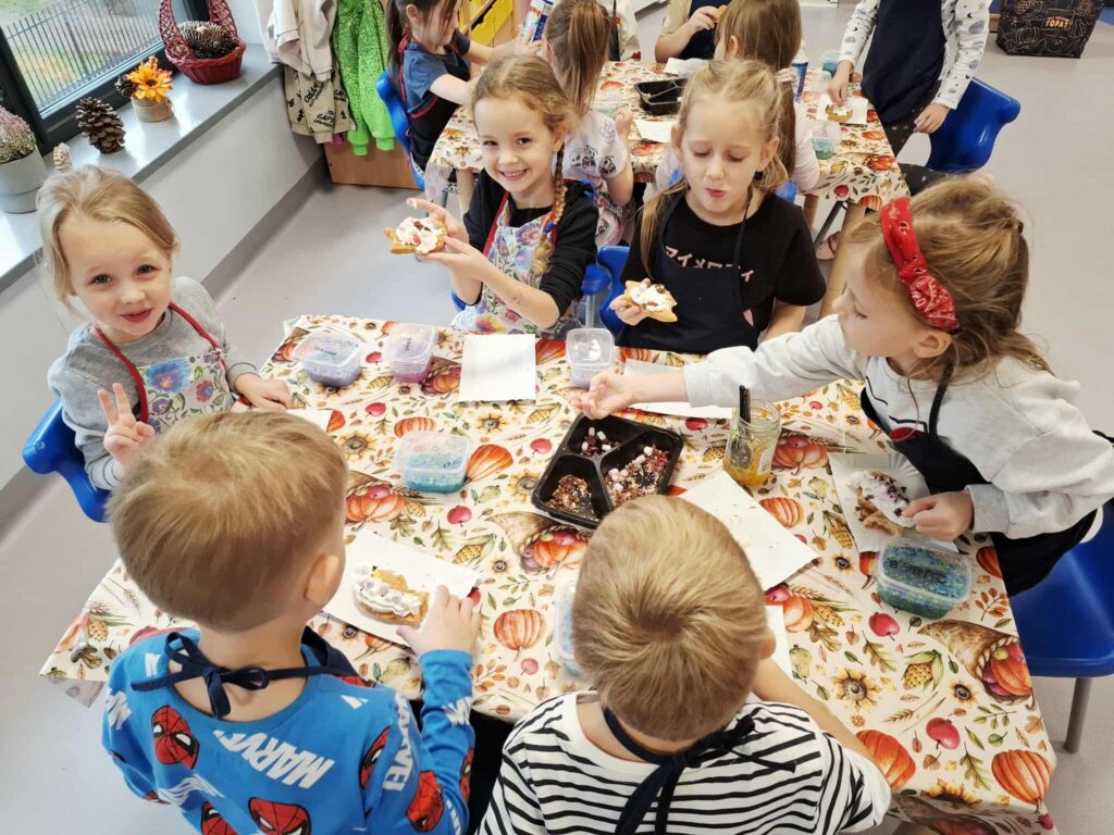 582099044 692649693528407 4947671285857754145 N